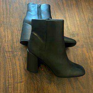 Womens ankle booties